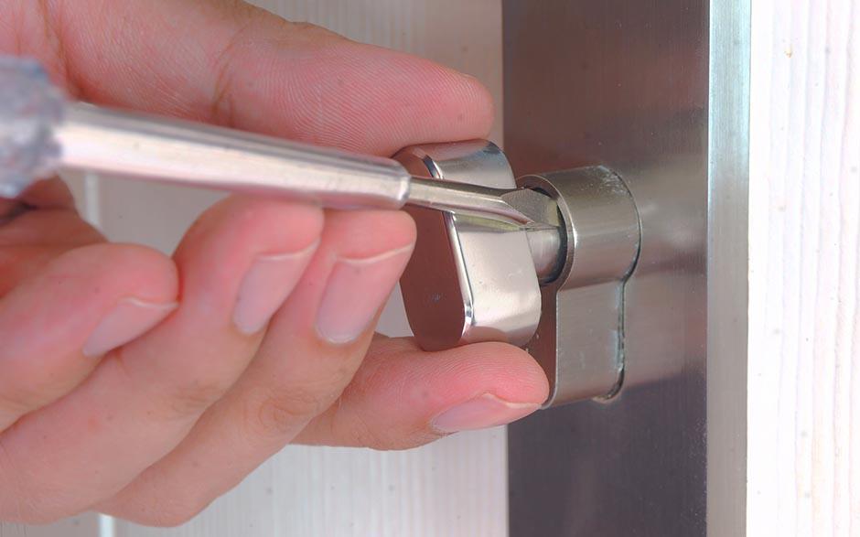 remplacement porte Rognac